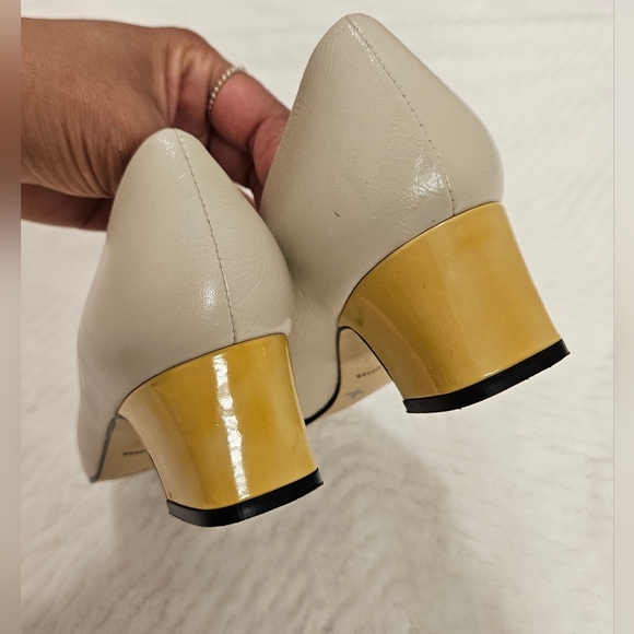 Vintage Etienne Aigner Leather Cap Toe Pump Shoes Heel  Yellow,Cream Size 7 - Picture 9 of 12